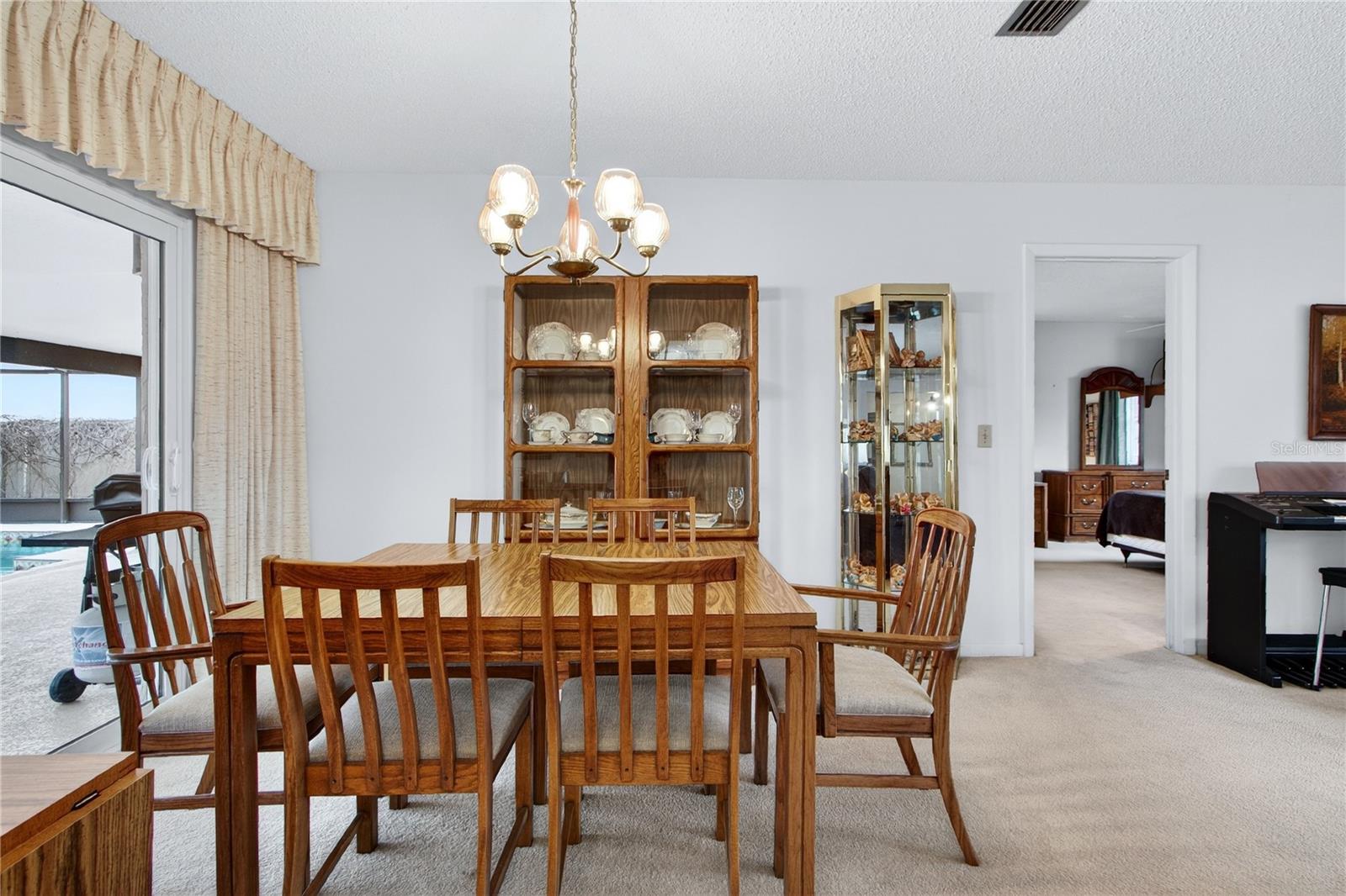 1099 PRESCOTT BOULEVARD