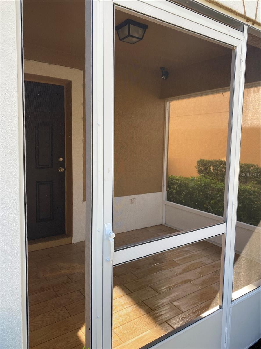 EDGEWATER AT GRAND OAKS PH 01 - Residential Lease