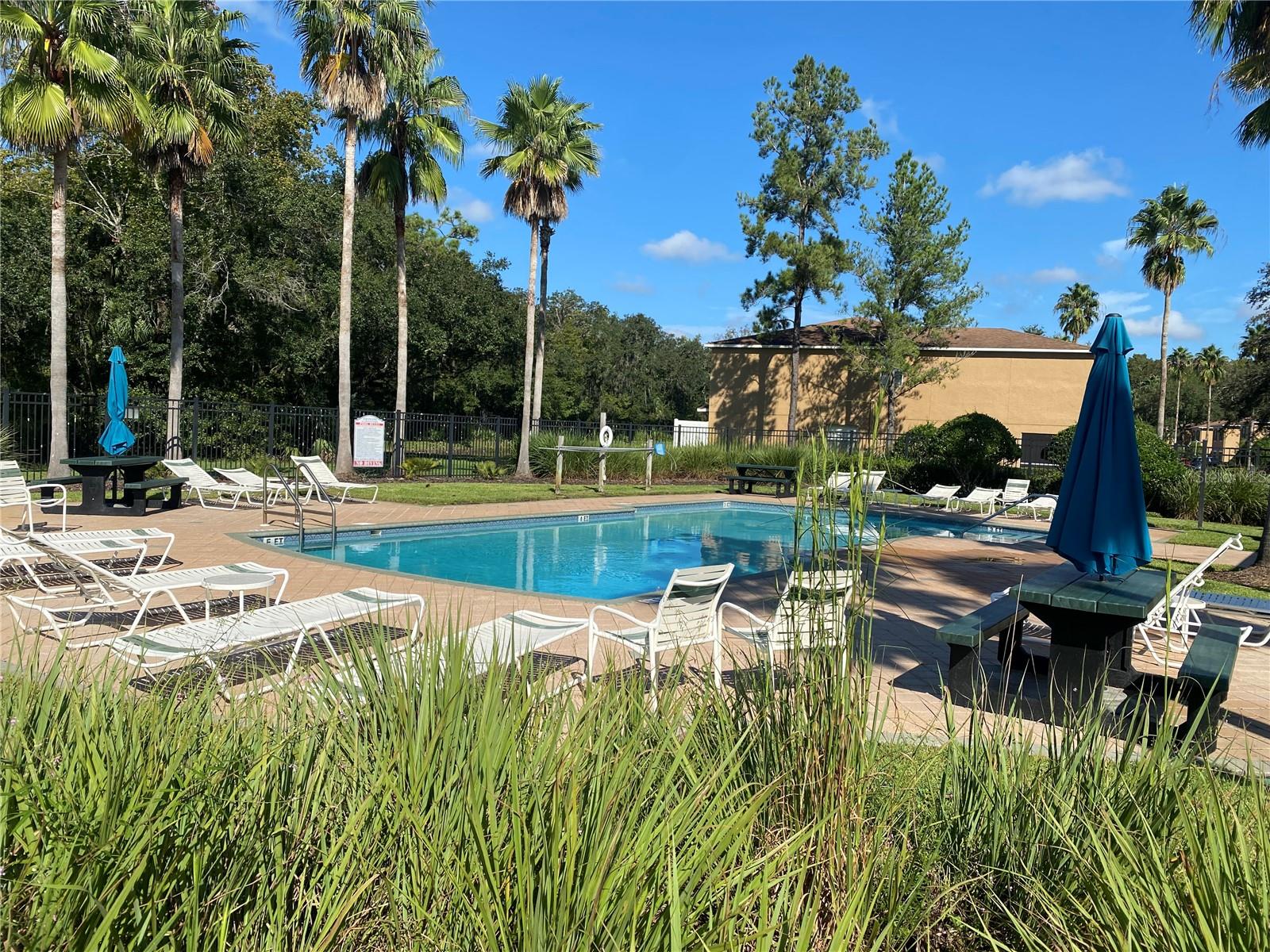 EDGEWATER AT GRAND OAKS PH 01 - Residential Lease