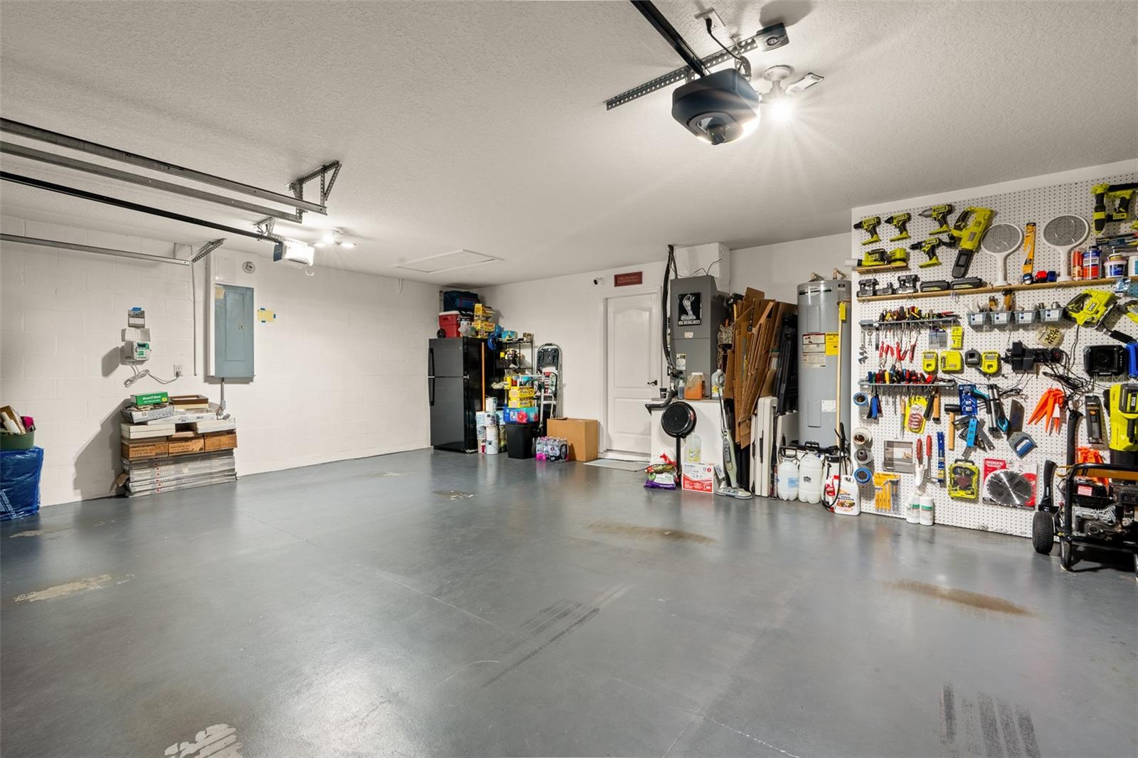 WATERS EDGE PH 2 - Residential