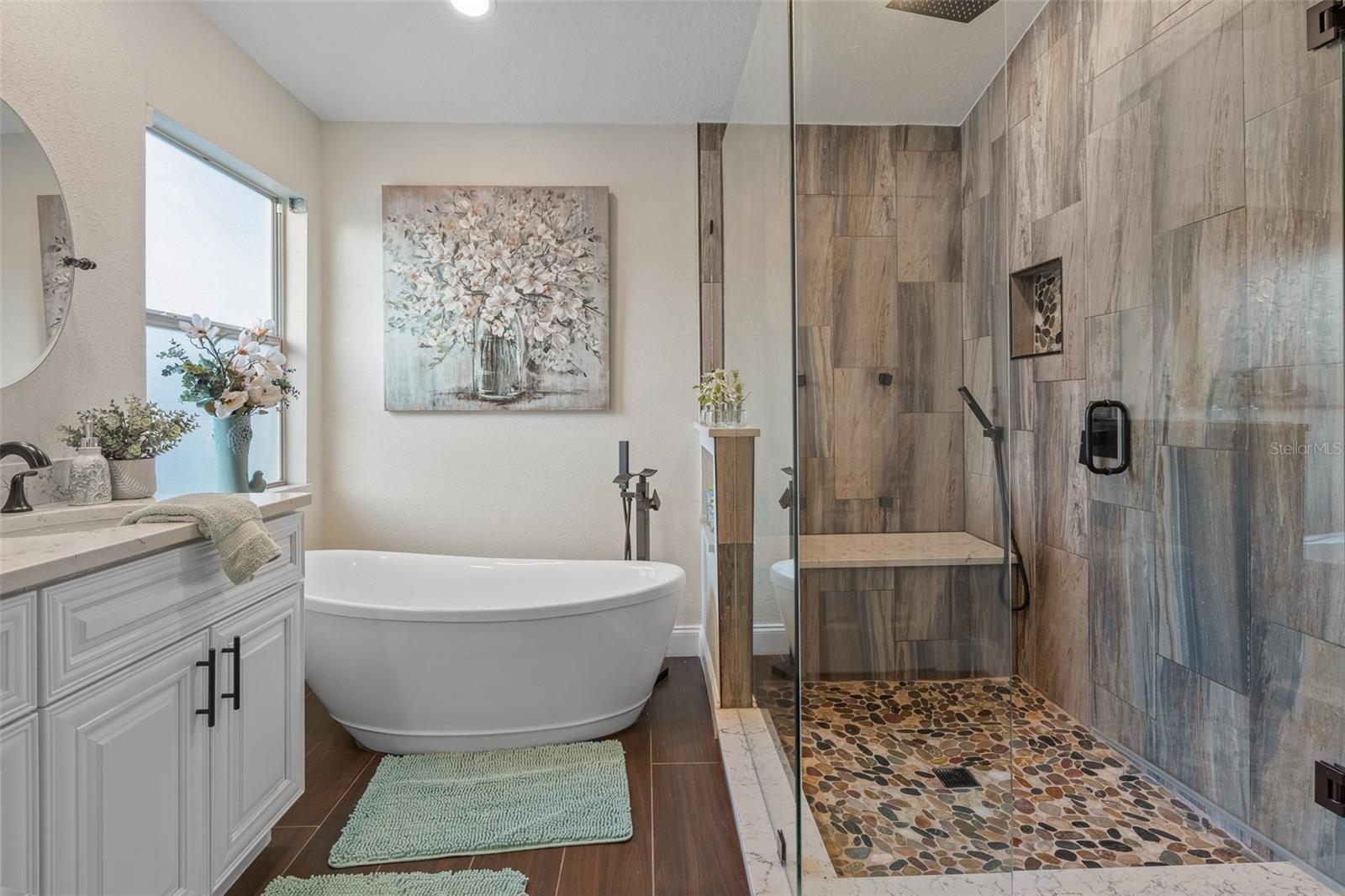 WATERS EDGE PH 2 - Residential