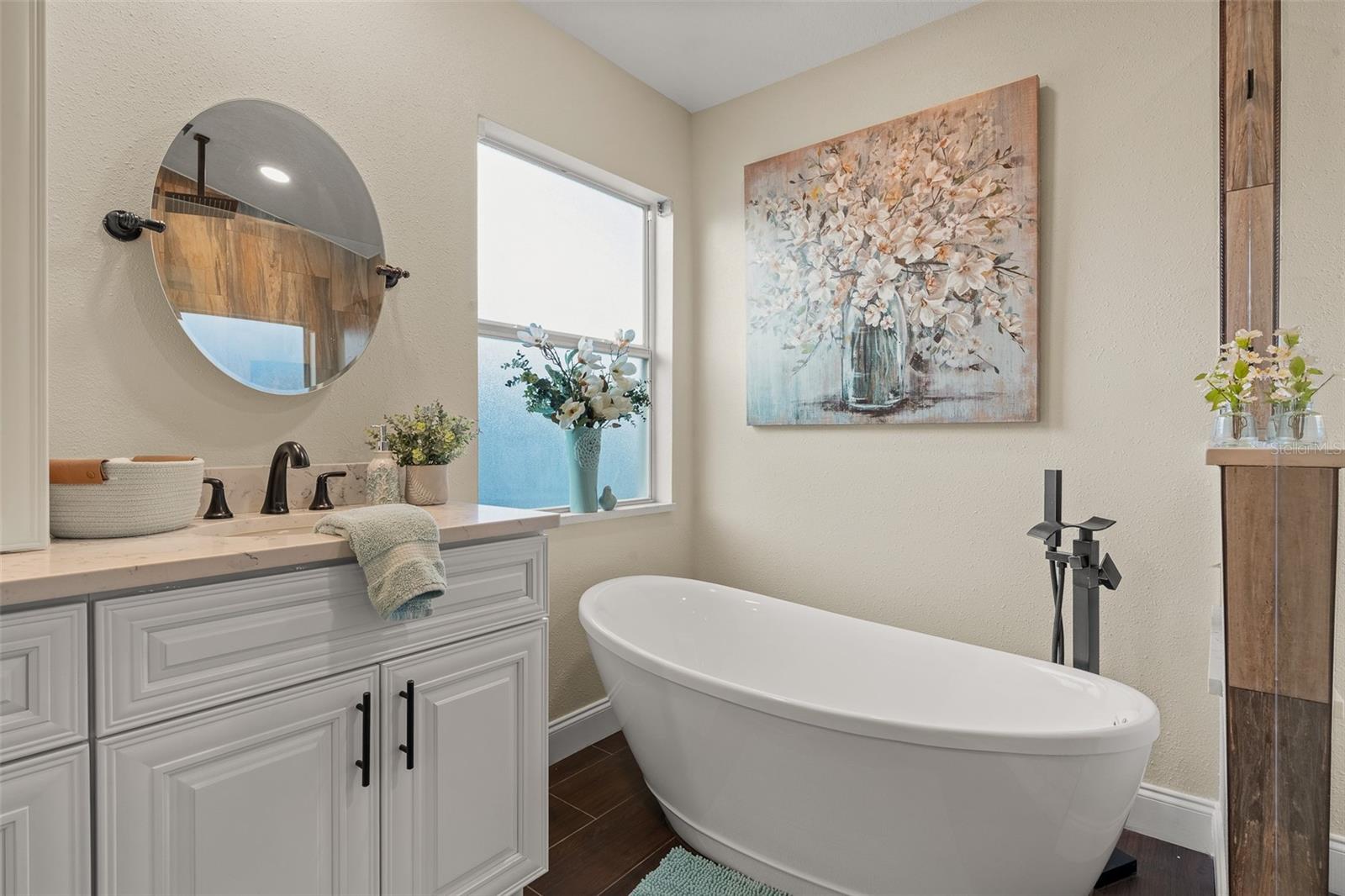 WATERS EDGE PH 2 - Residential