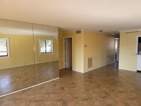 Condominium in BRADENTON FL 3500 EL CONQUISTADOR PARKWAY 17.jpg