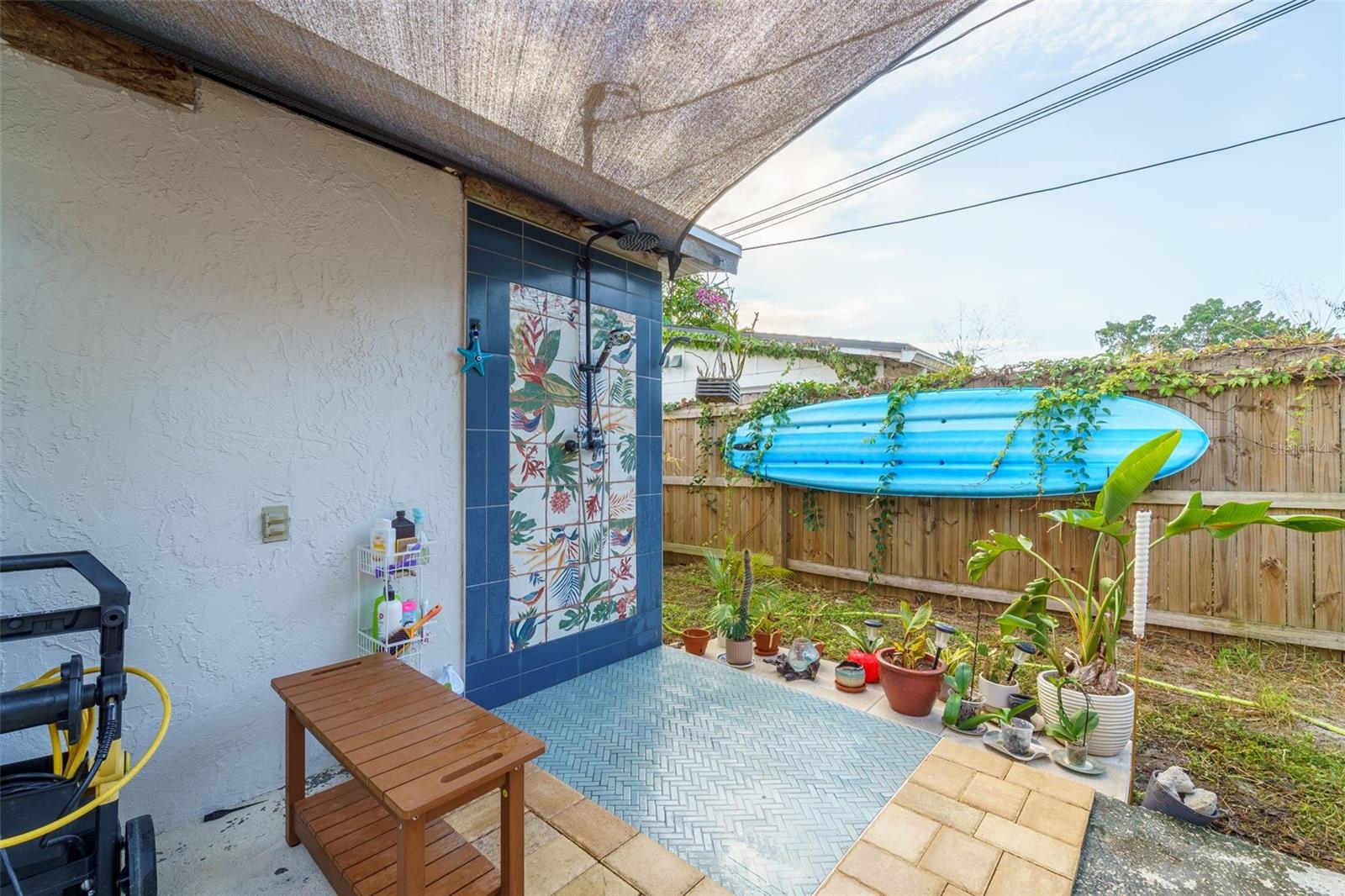 COUNTRY CLUB ESTATES UNIT 2 - Residential