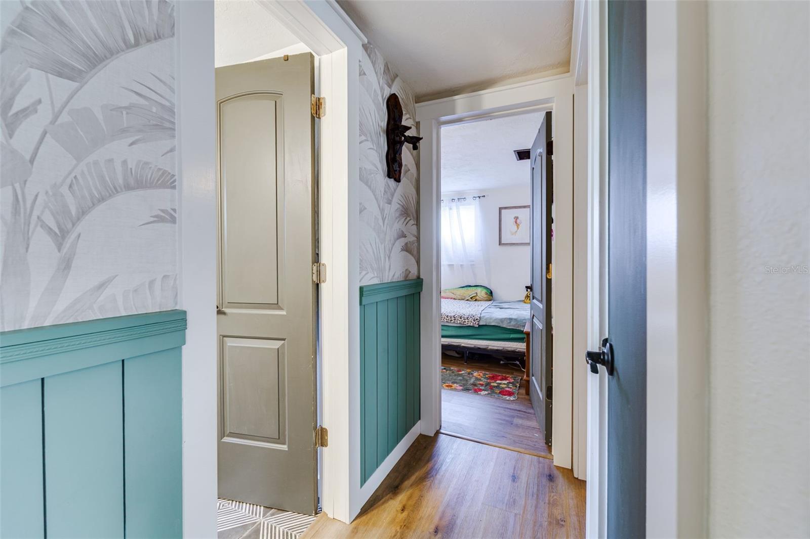 COUNTRY CLUB ESTATES UNIT 2 - Residential