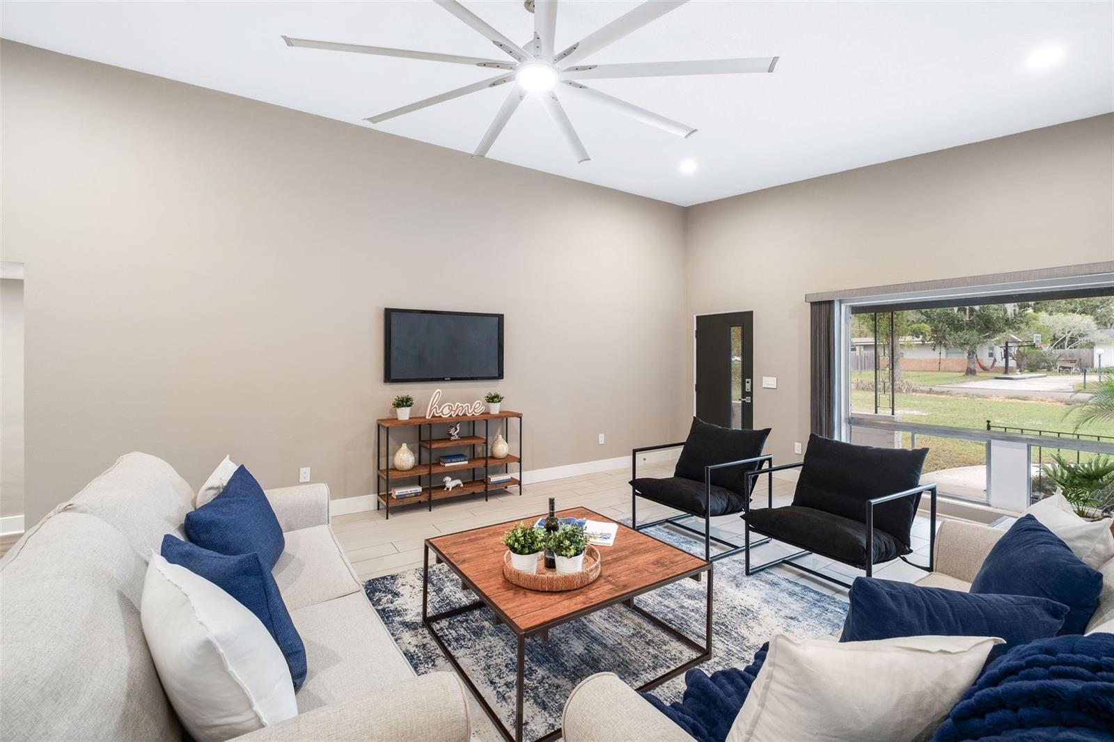 KENILWORTH ESTATES - Residential