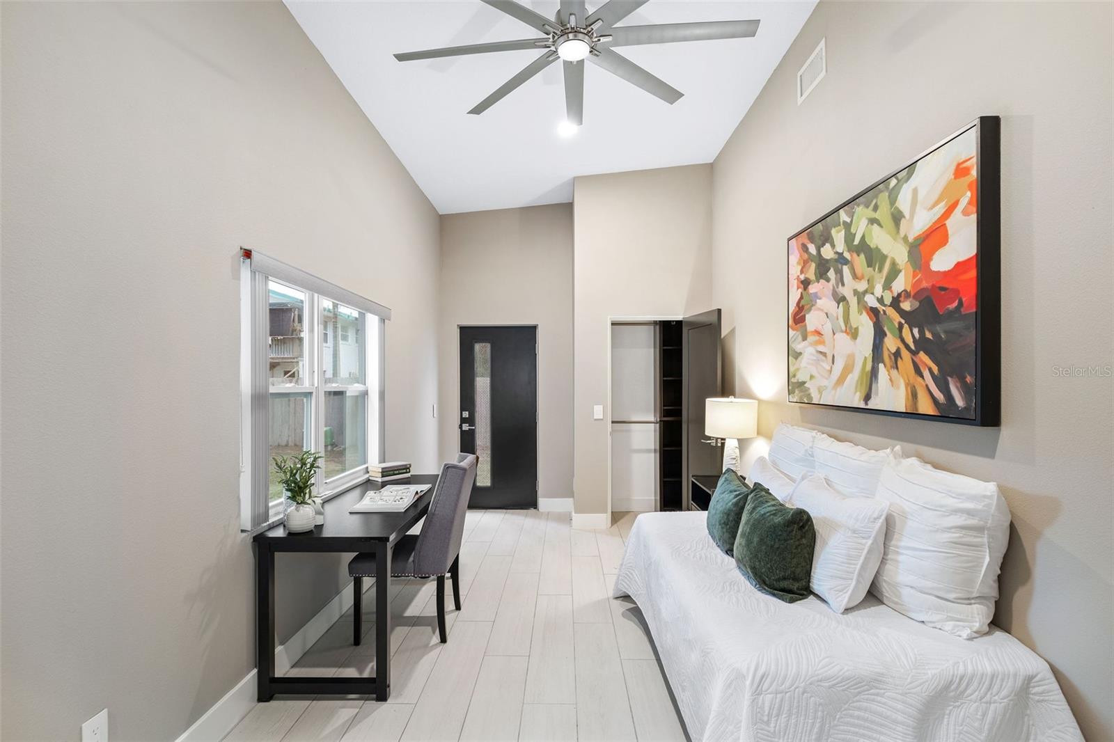 KENILWORTH ESTATES - Residential