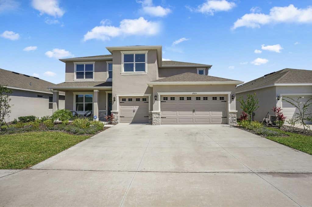 Photo of 17925 Fattoria Terrace, Lakewood Ranch, FL 34211 (MLS # A4699127)