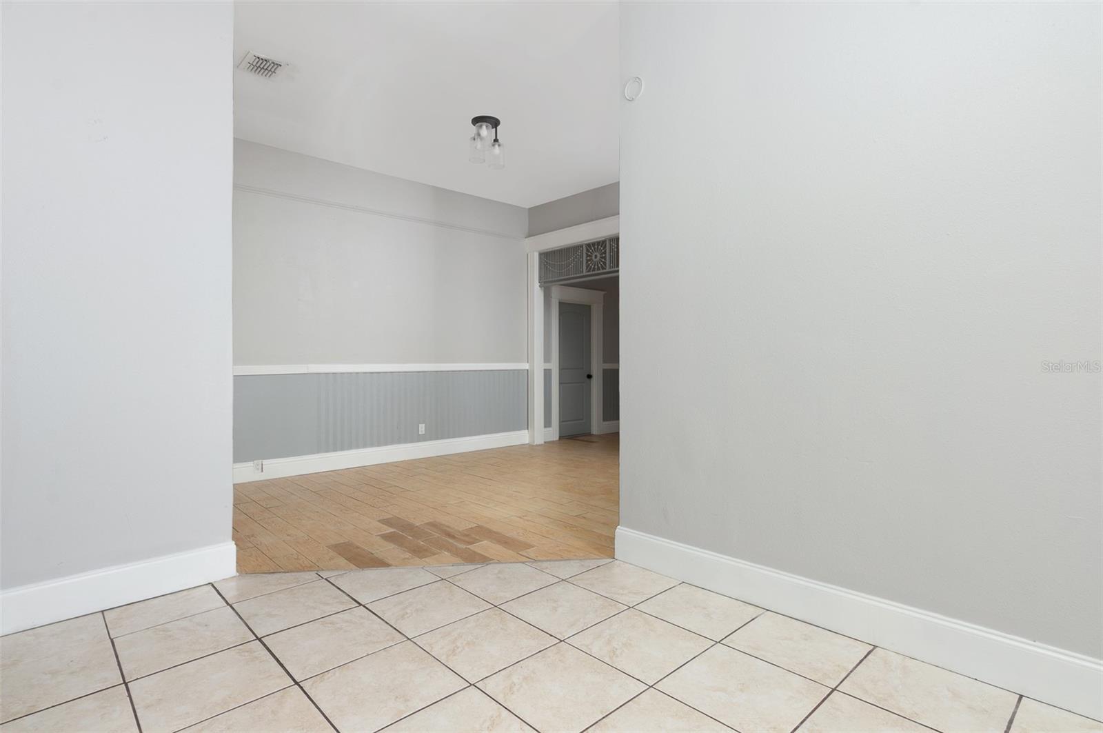 DEUTSCH AMERIKANISCHER - Residential Lease