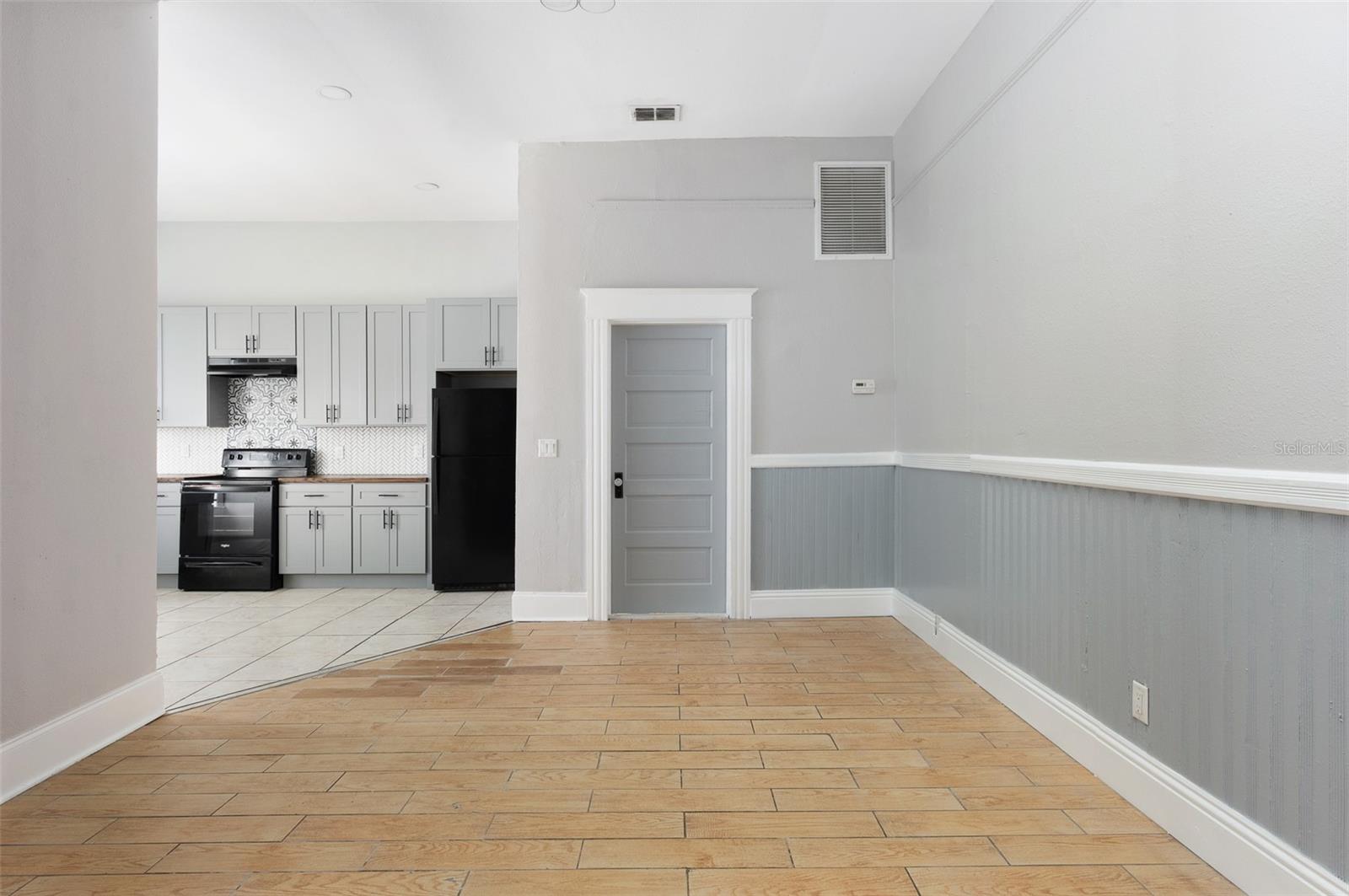 DEUTSCH AMERIKANISCHER - Residential Lease