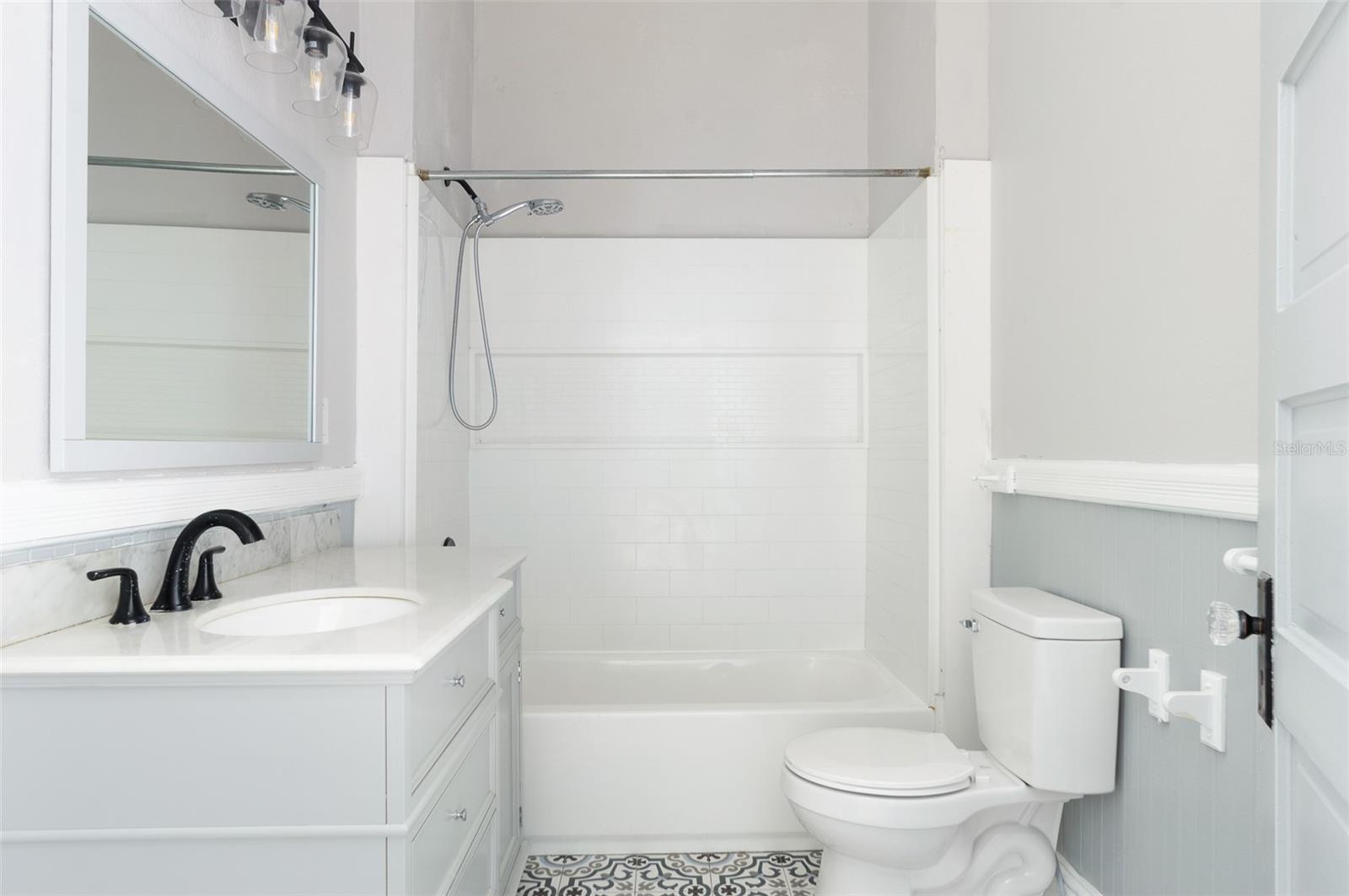 DEUTSCH AMERIKANISCHER - Residential Lease