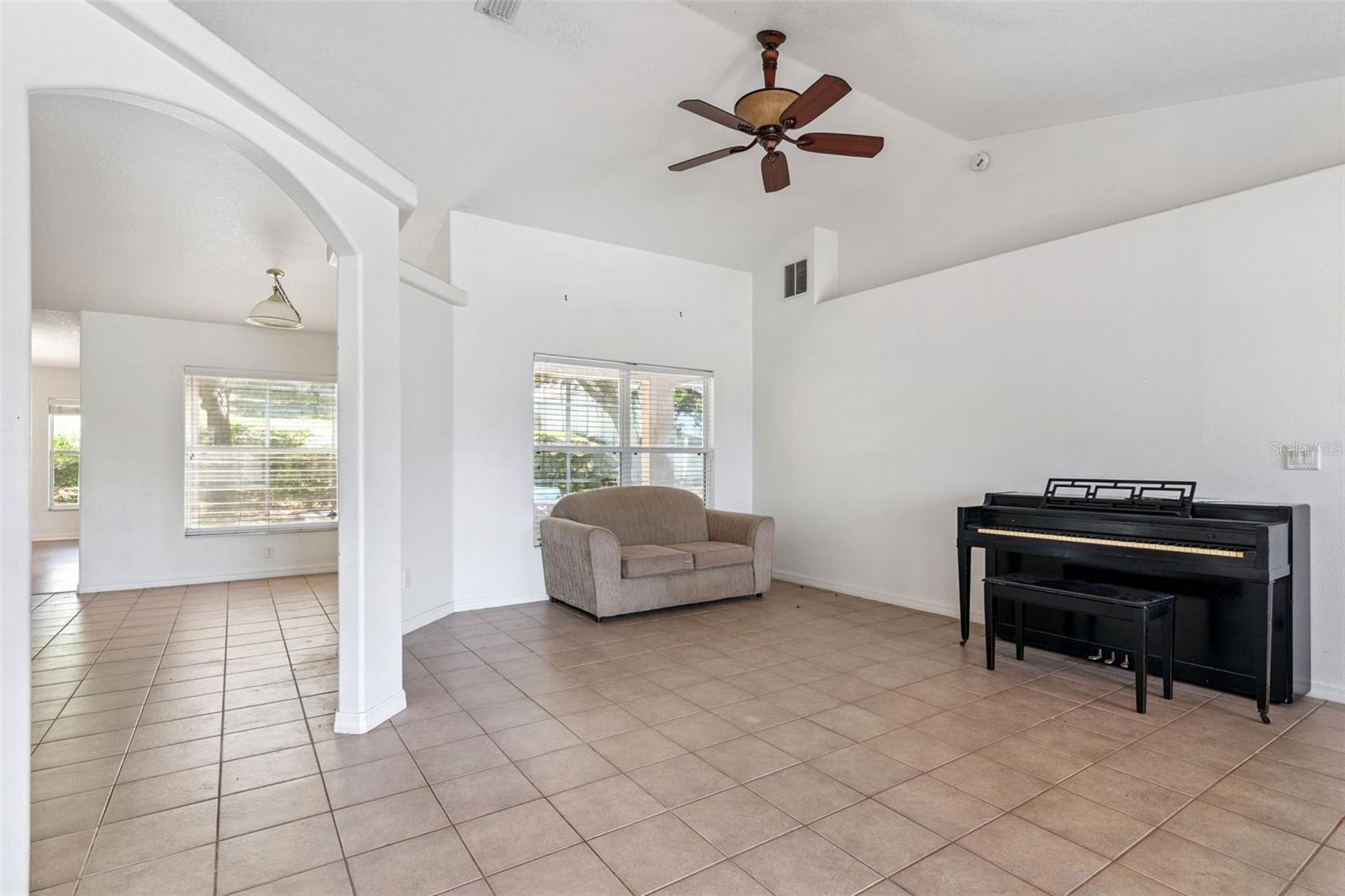 MINNEOLA HIGHLAND RIDGE PH 02 LT 40 OR - Residential