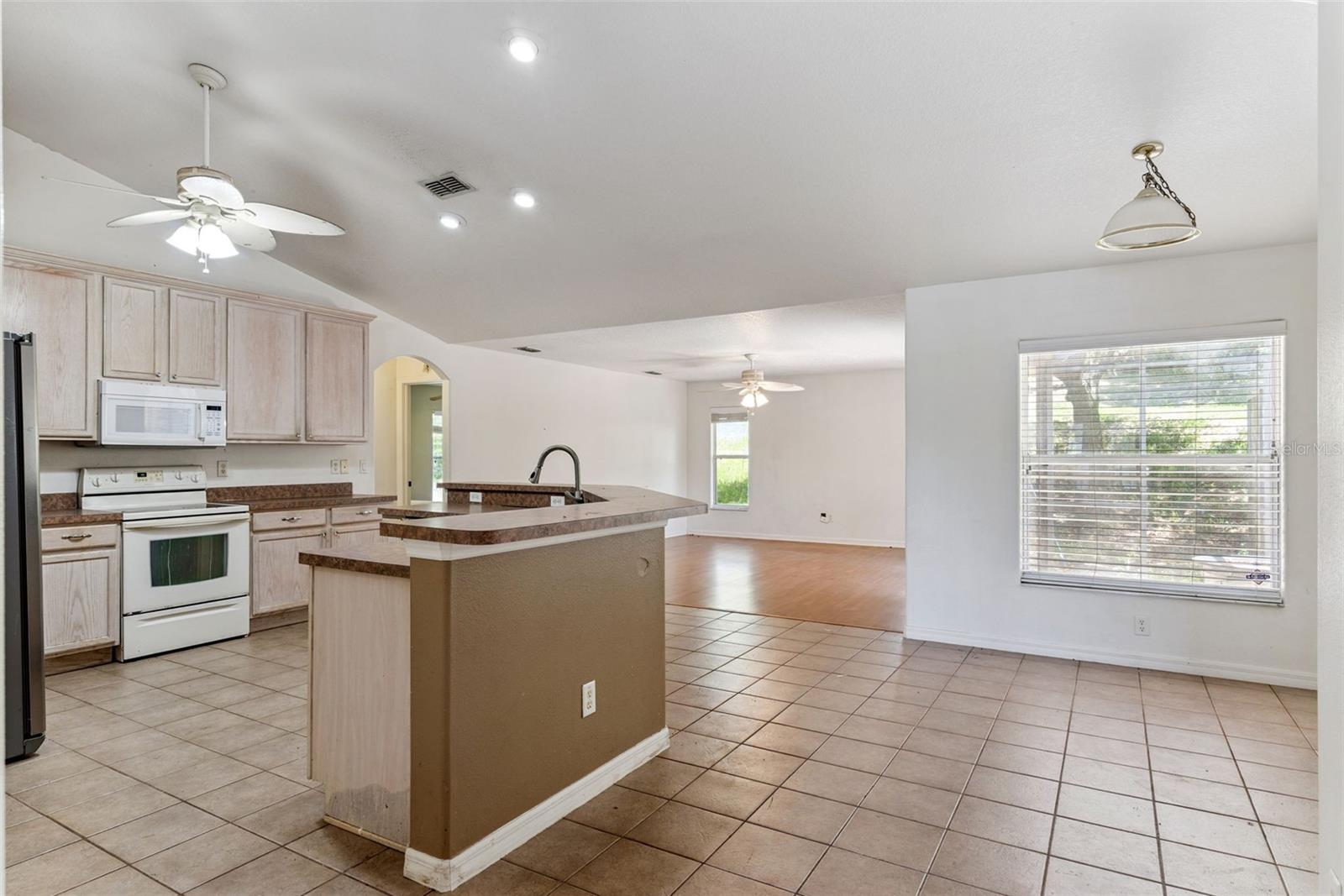 MINNEOLA HIGHLAND RIDGE PH 02 LT 40 OR - Residential