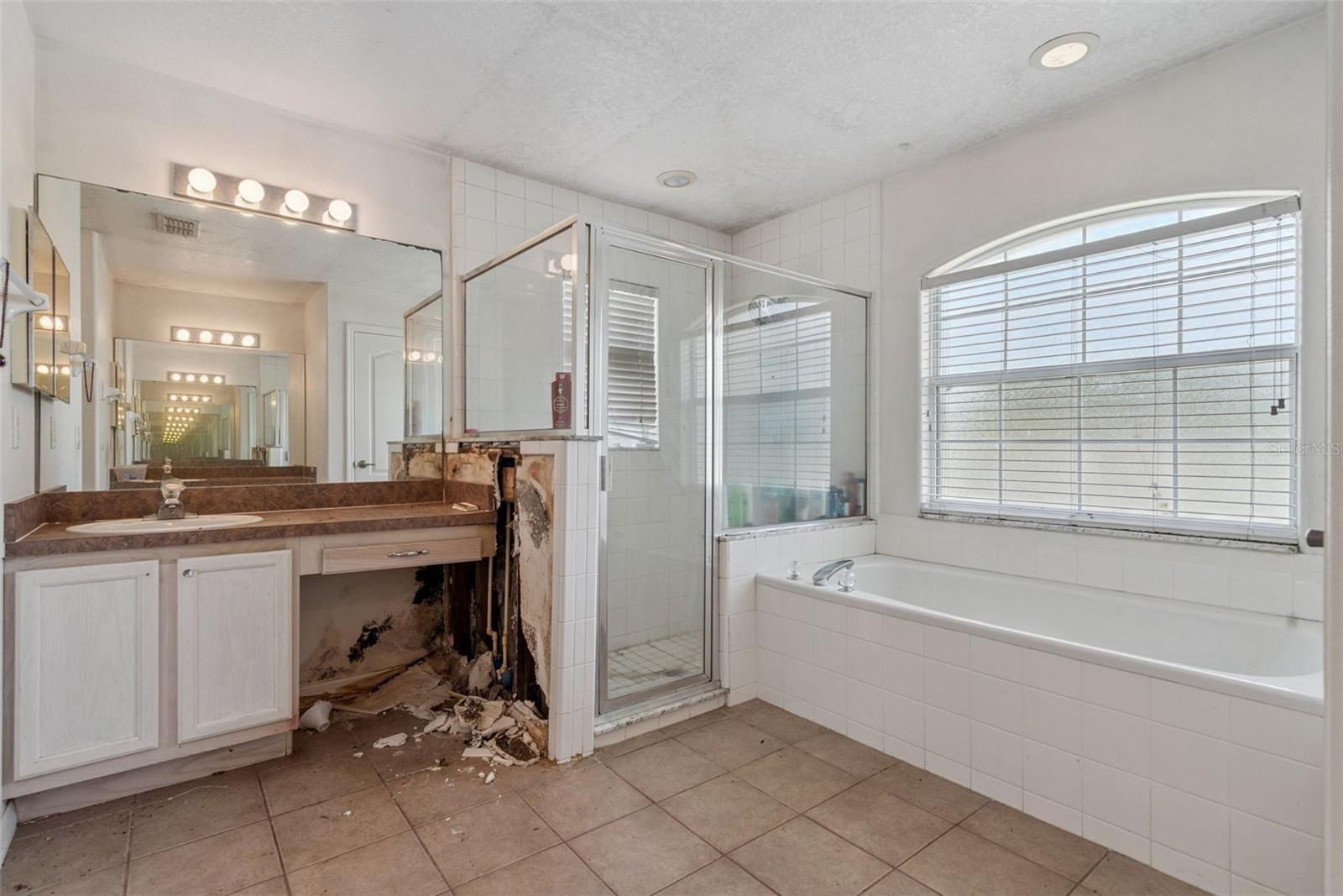 MINNEOLA HIGHLAND RIDGE PH 02 LT 40 OR - Residential