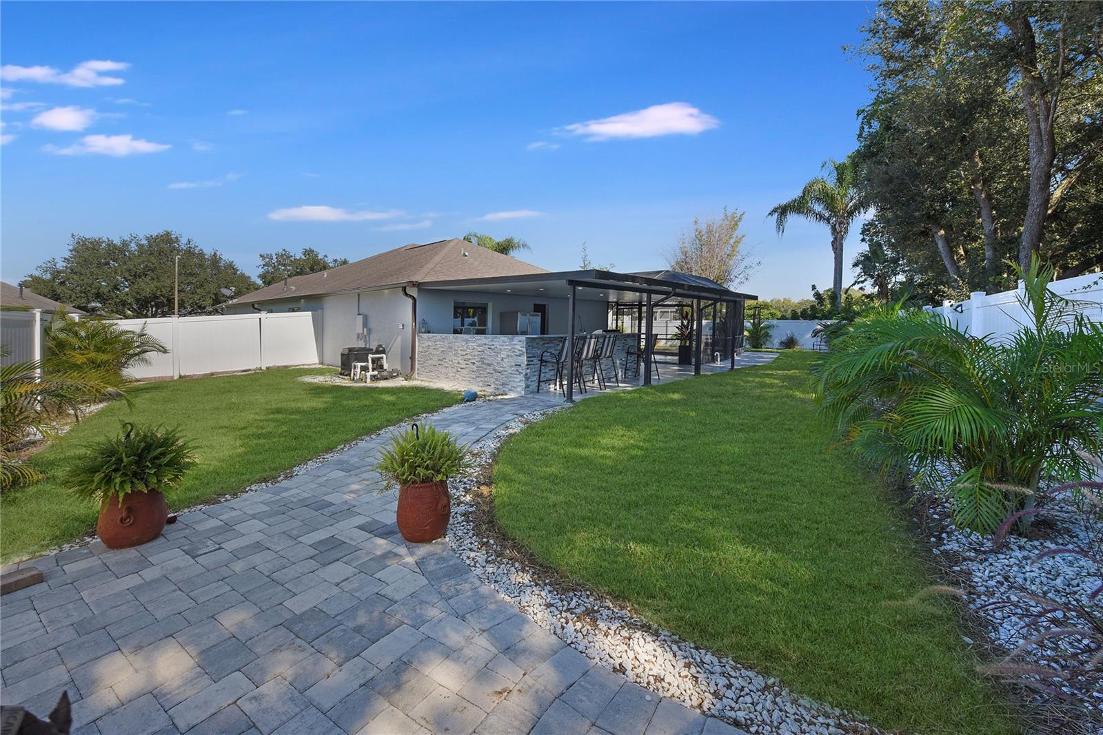 THOUSAND OAKS PH 02 03 04 05 - Residential