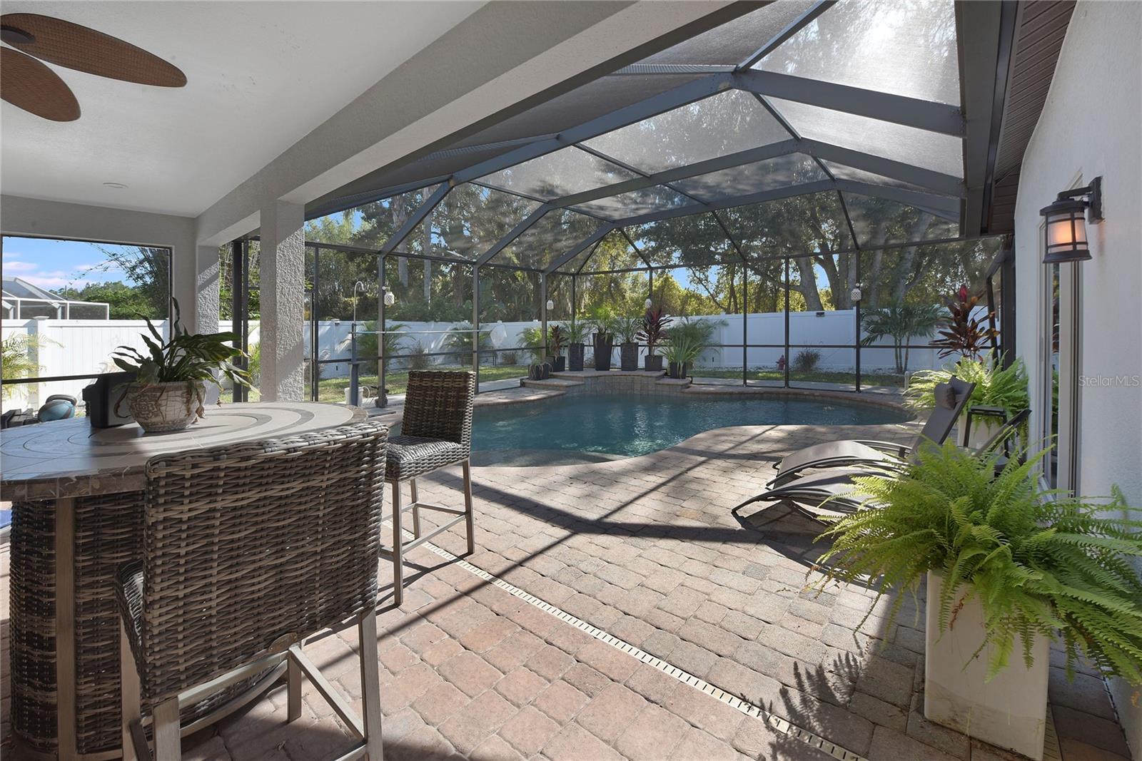 THOUSAND OAKS PH 02 03 04 05 - Residential