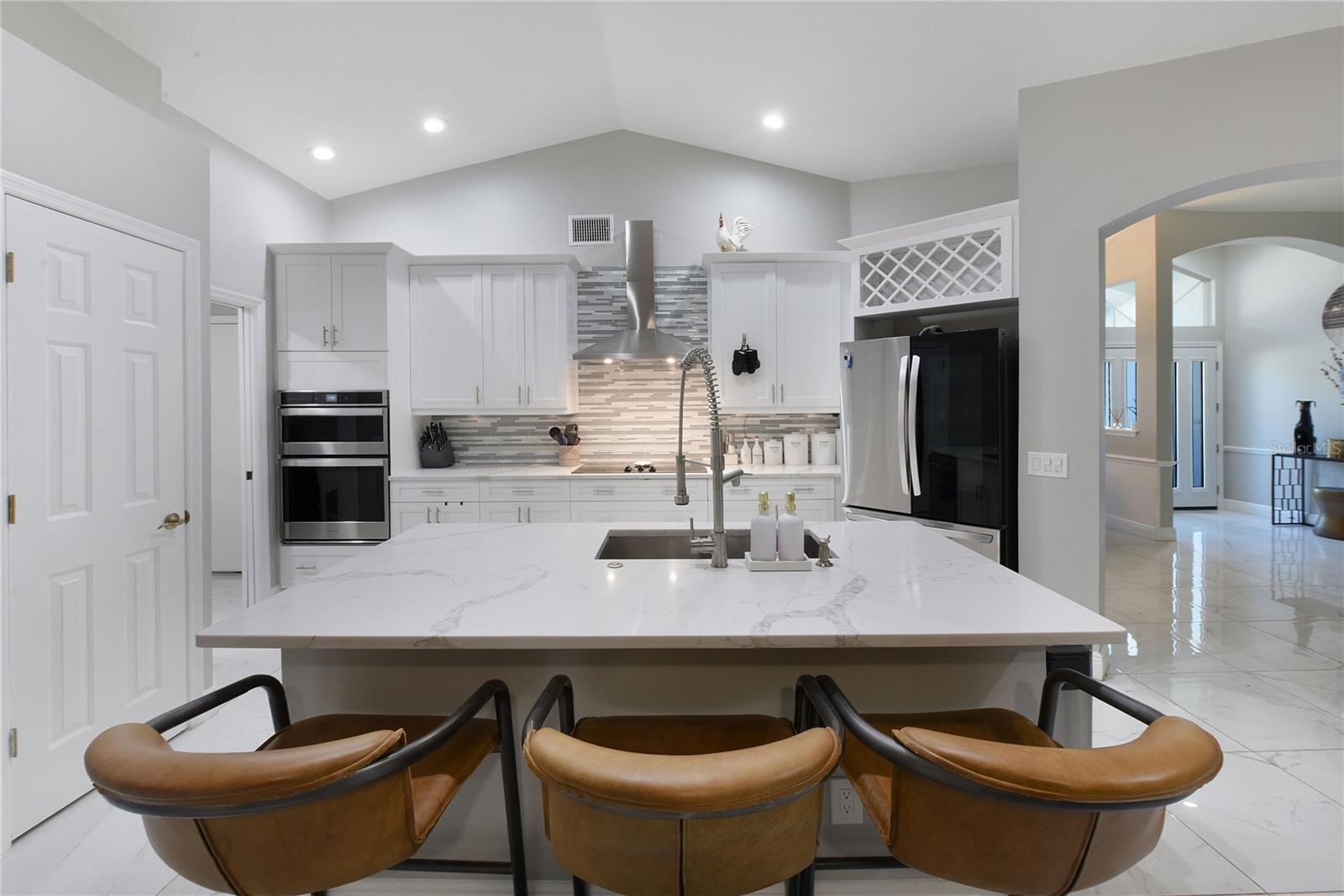 THOUSAND OAKS PH 02 03 04 05 - Residential