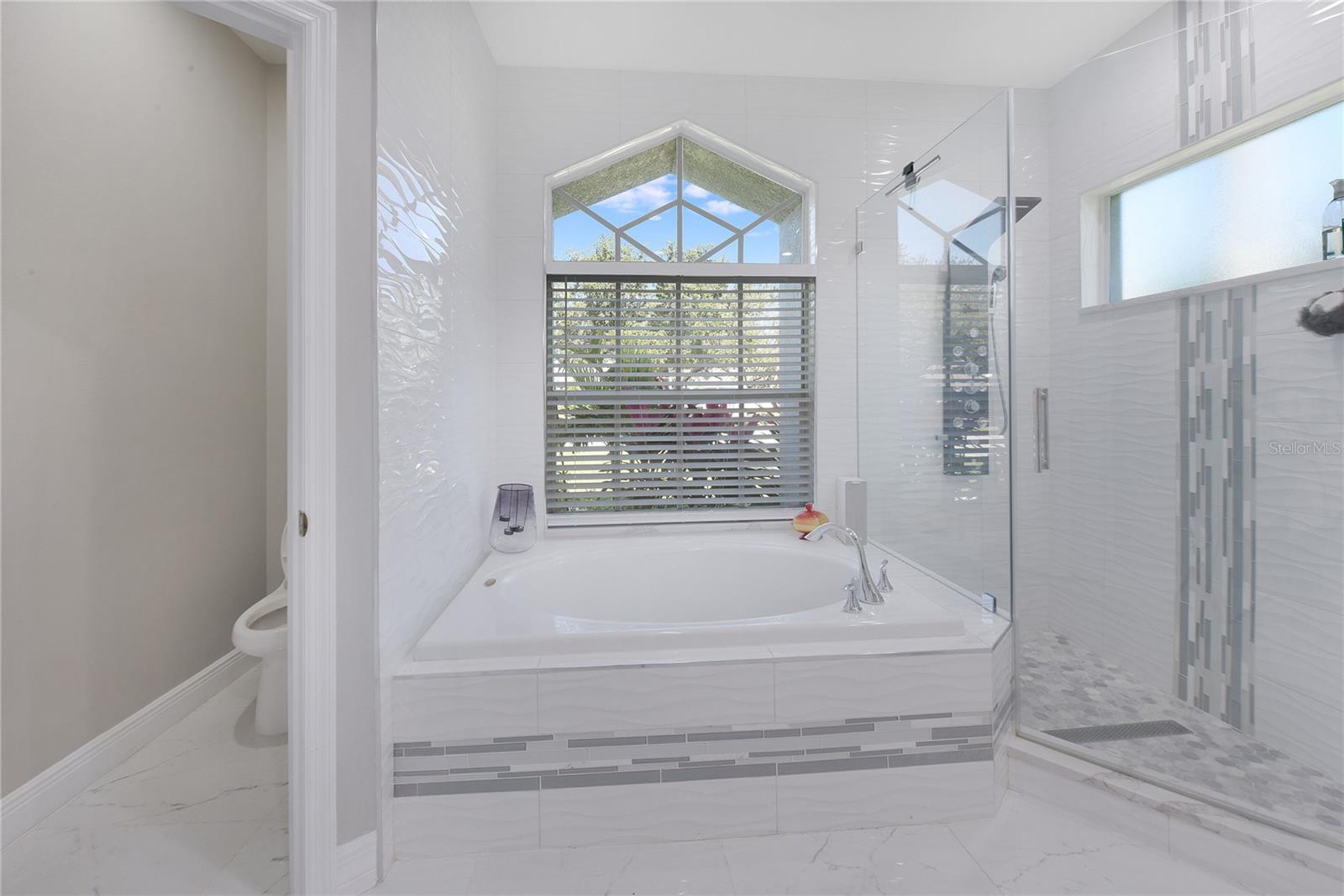 THOUSAND OAKS PH 02 03 04 05 - Residential