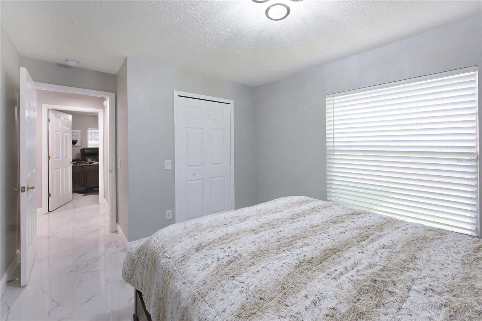 THOUSAND OAKS PH 02 03 04 05 - Residential