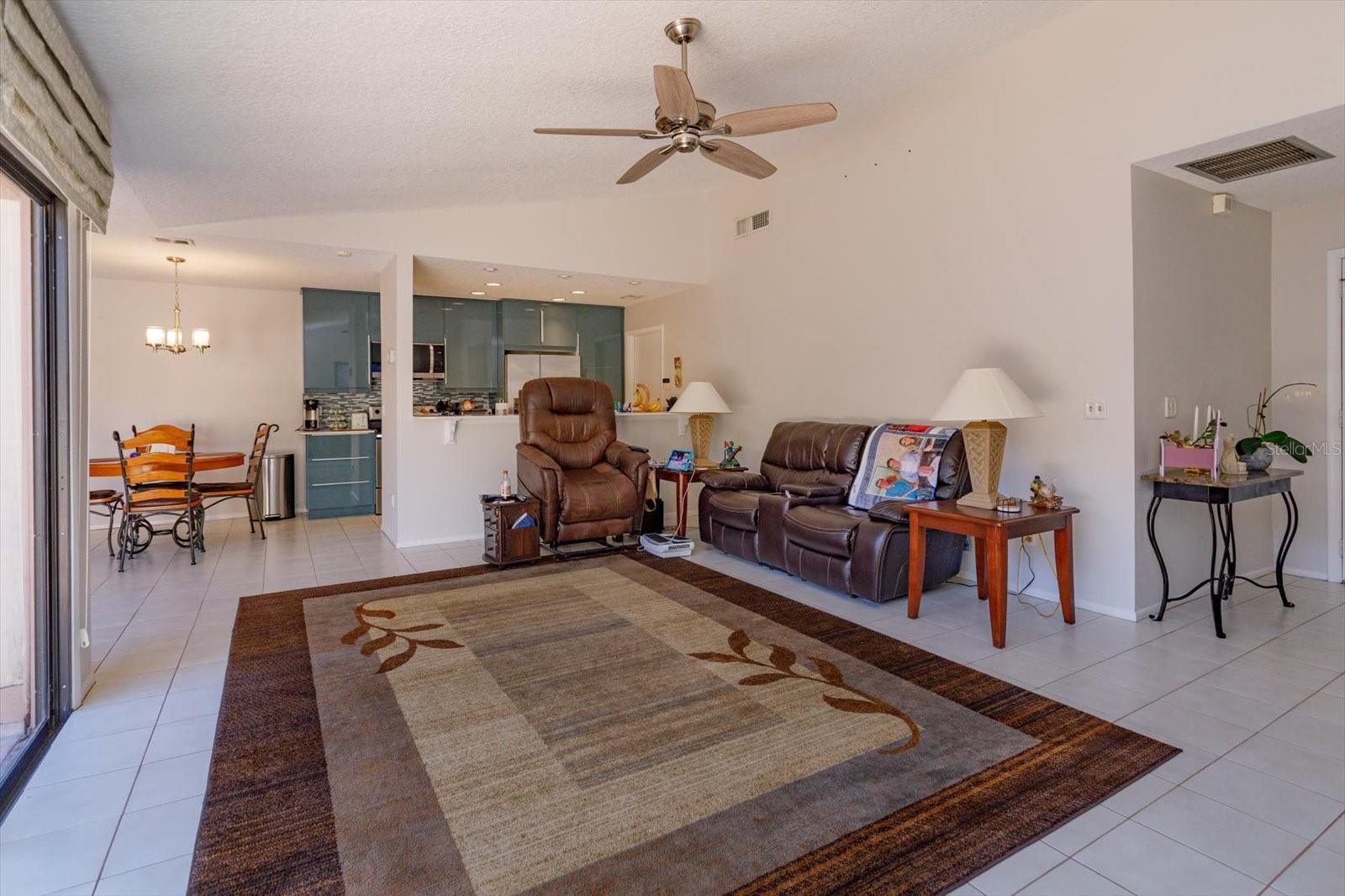 SHADOWBAY UNIT 2 PH 2 - Residential