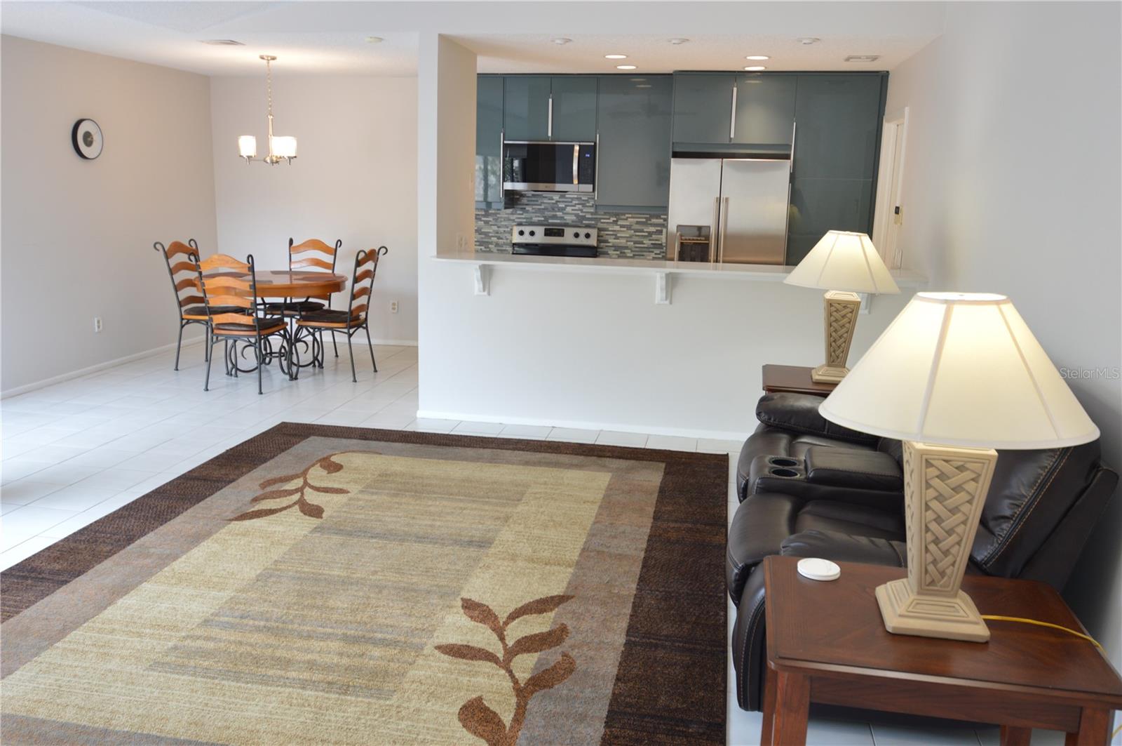 SHADOWBAY UNIT 2 PH 2 - Residential