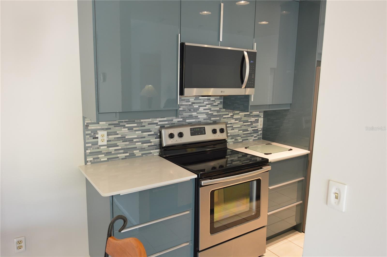 SHADOWBAY UNIT 2 PH 2 - Residential