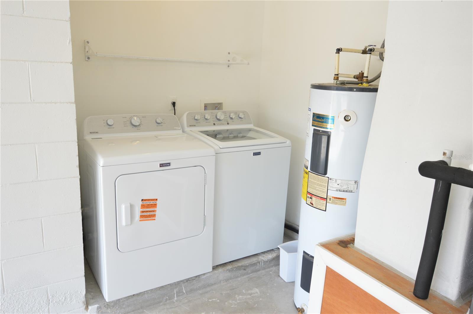 SHADOWBAY UNIT 2 PH 2 - Residential