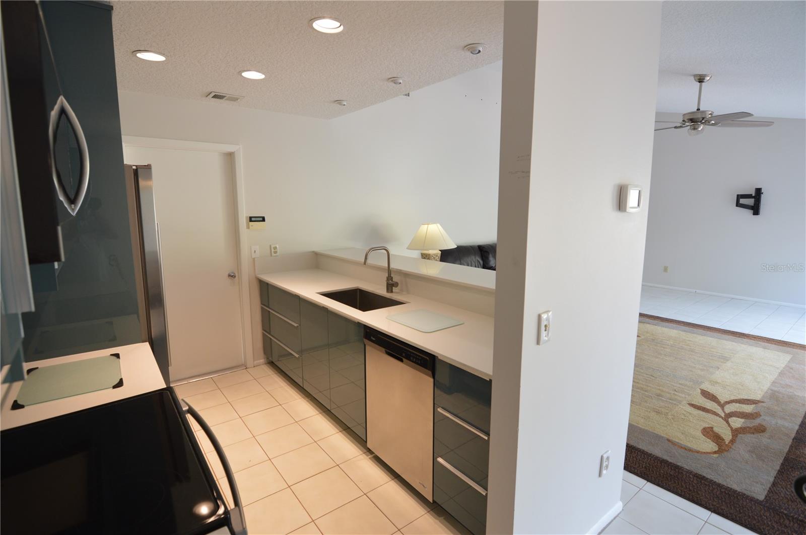 SHADOWBAY UNIT 2 PH 2 - Residential