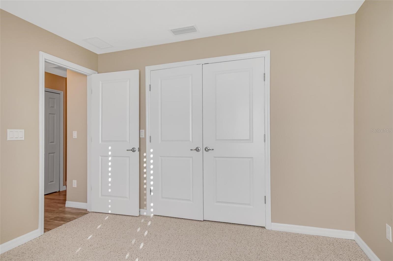HIDDEN LAKES PH I SEC 2A - Residential Lease