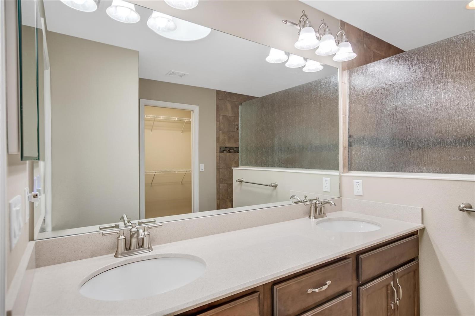HIDDEN LAKES PH I SEC 2A - Residential Lease