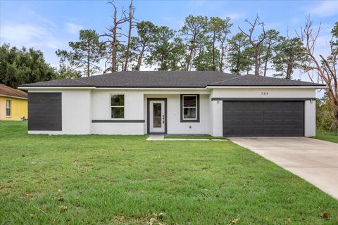 A home in PORT CHARLOTTE