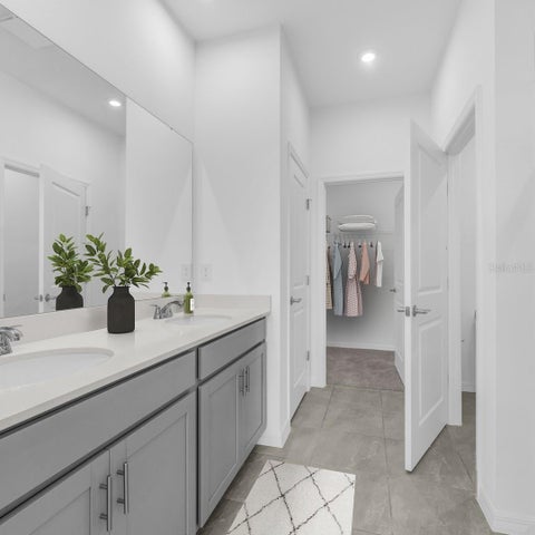 Tiny photo for 6220 Cliffbow Loop, Leesburg, FL 34748 (MLS # O6446913)