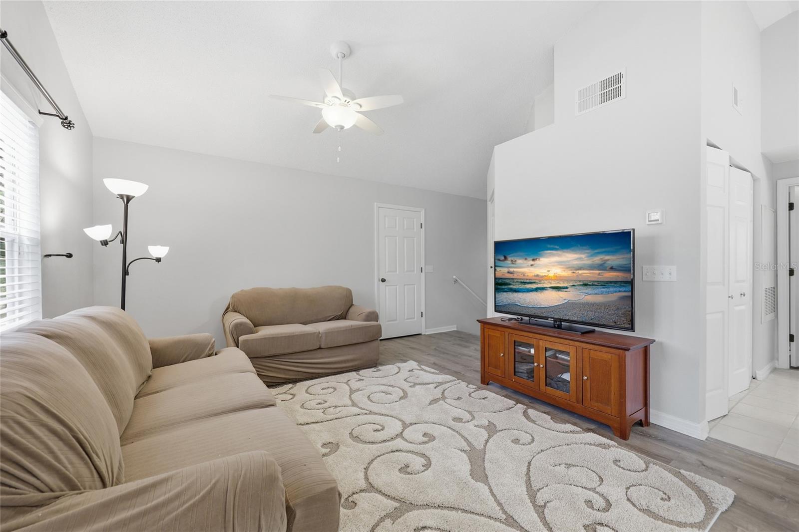 THE LINKS - Residential