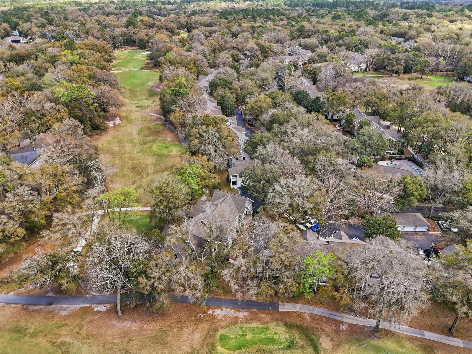 THE LINKS - Residential