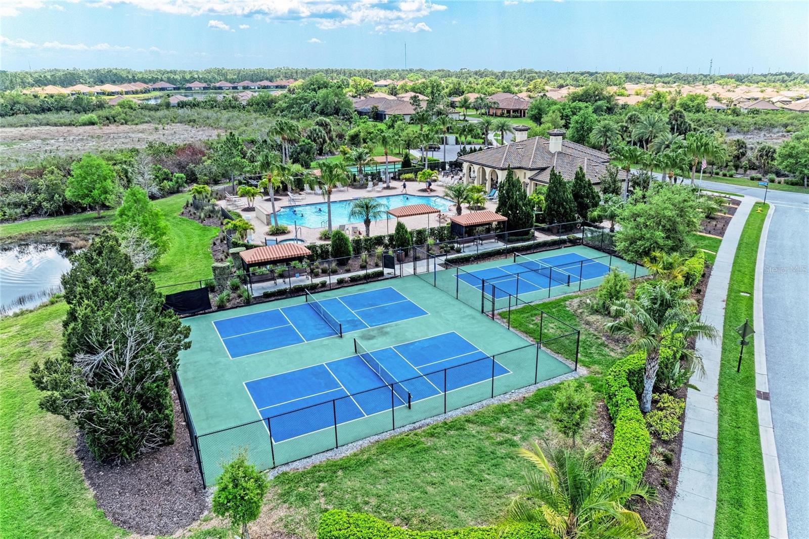 MILANO-PH 2-REPLAT - Residential