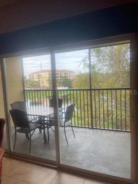 WORLDQUEST RESIDENCE - Residential