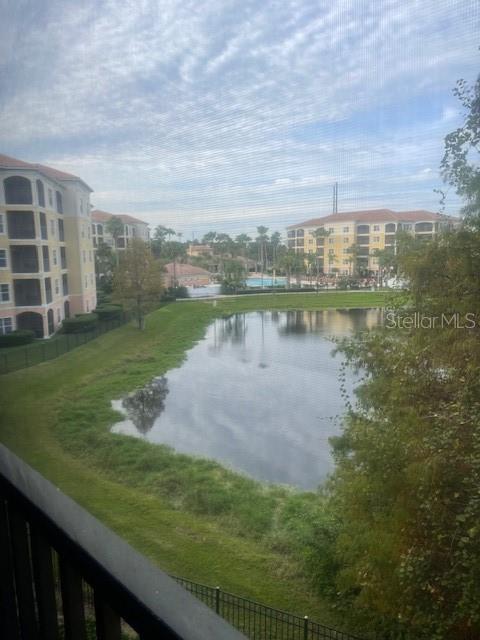 WORLDQUEST RESIDENCE - Residential