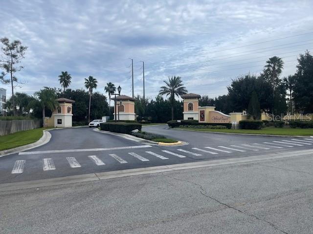 WORLDQUEST RESIDENCE - Residential