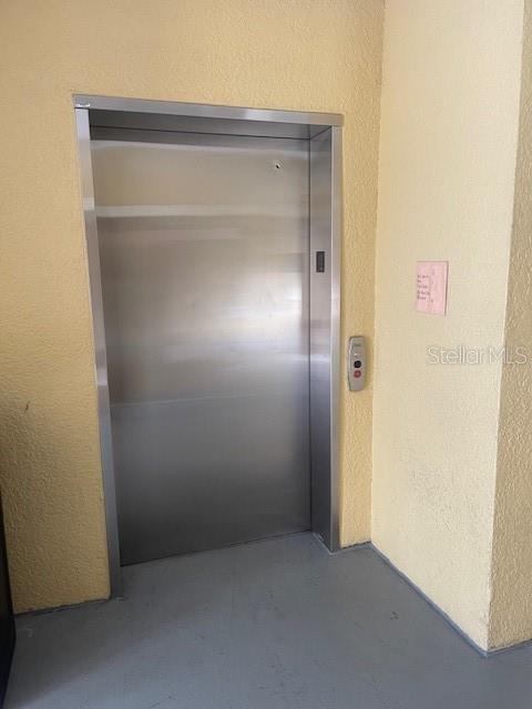 WORLDQUEST RESIDENCE - Residential