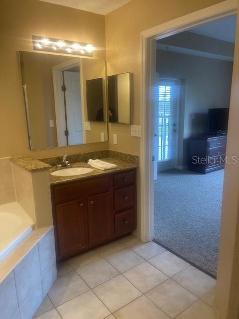 WORLDQUEST RESIDENCE - Residential