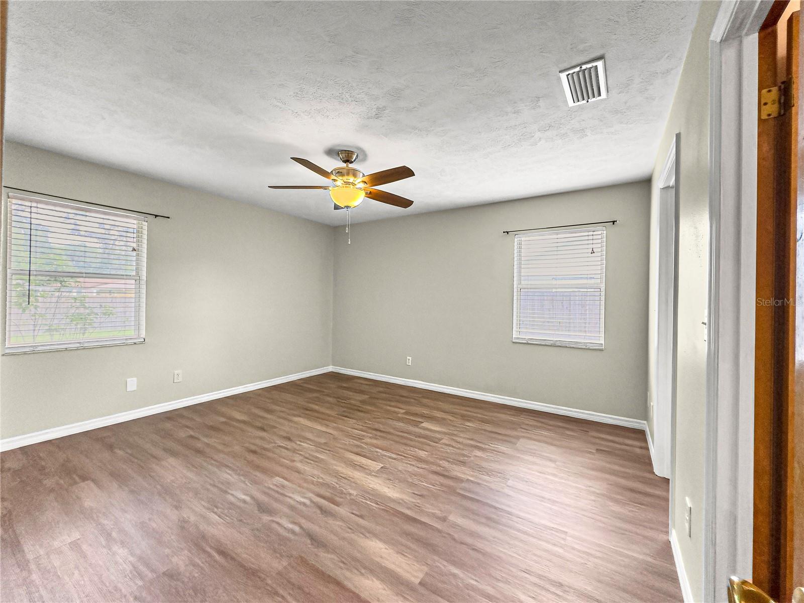 HAWKS POINT - Residential Lease