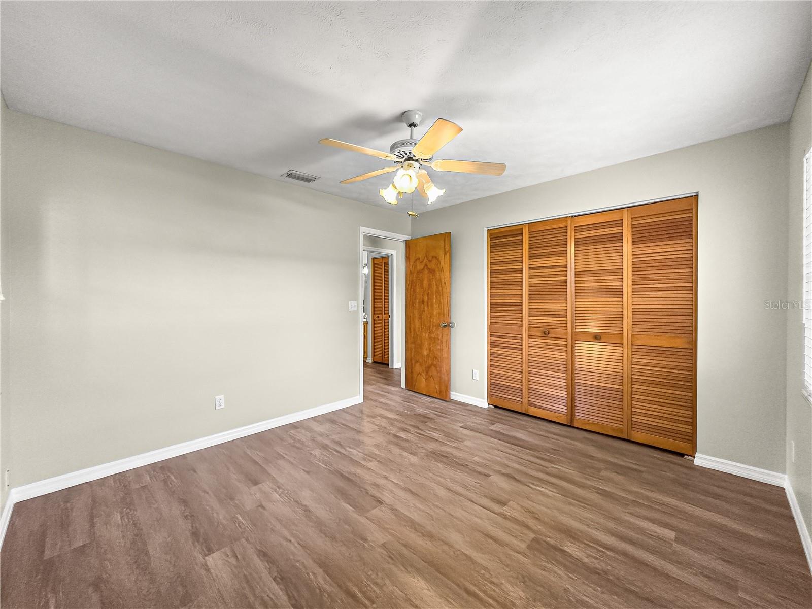 HAWKS POINT - Residential Lease