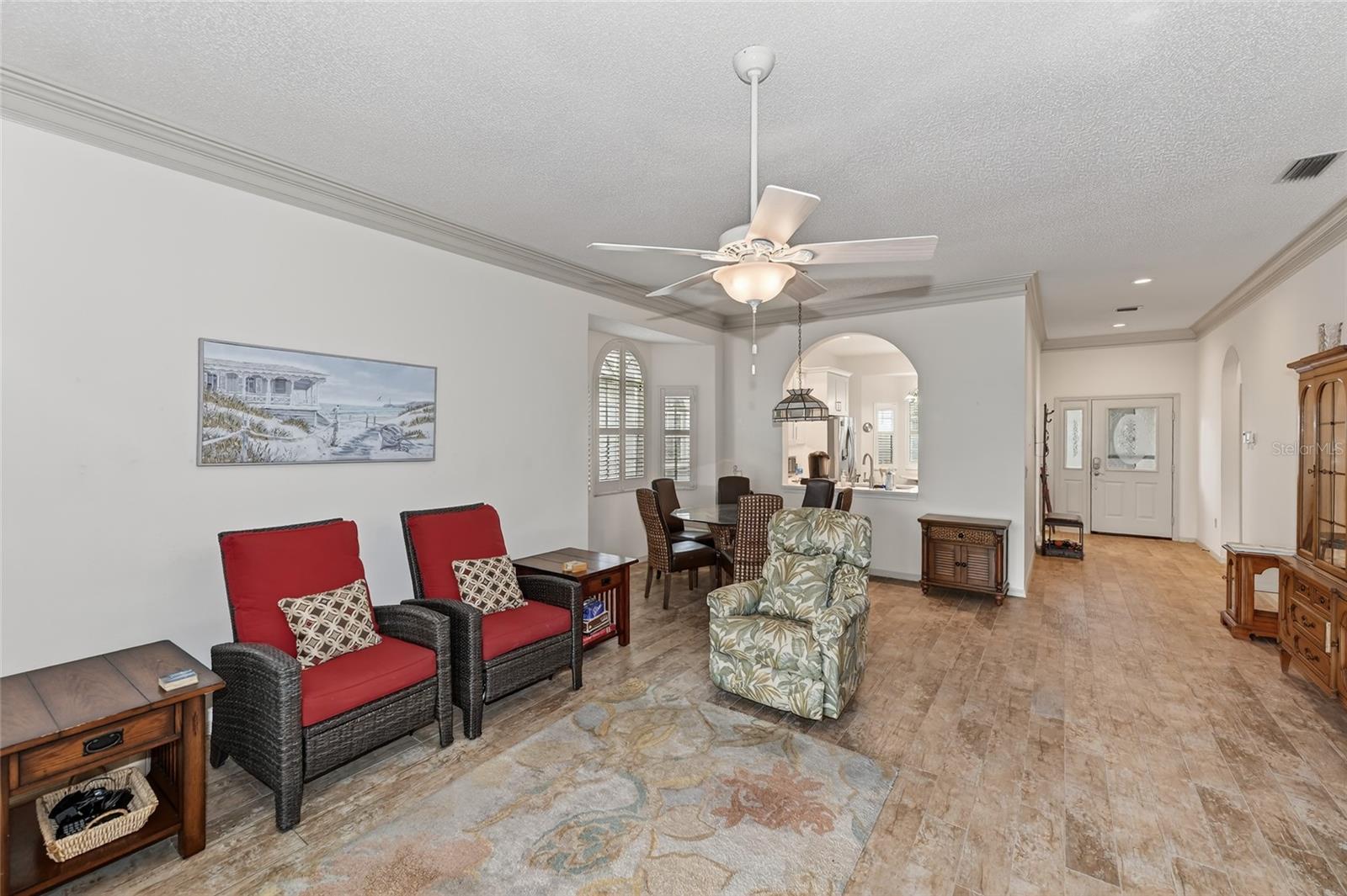 LONG COMMON - Residential