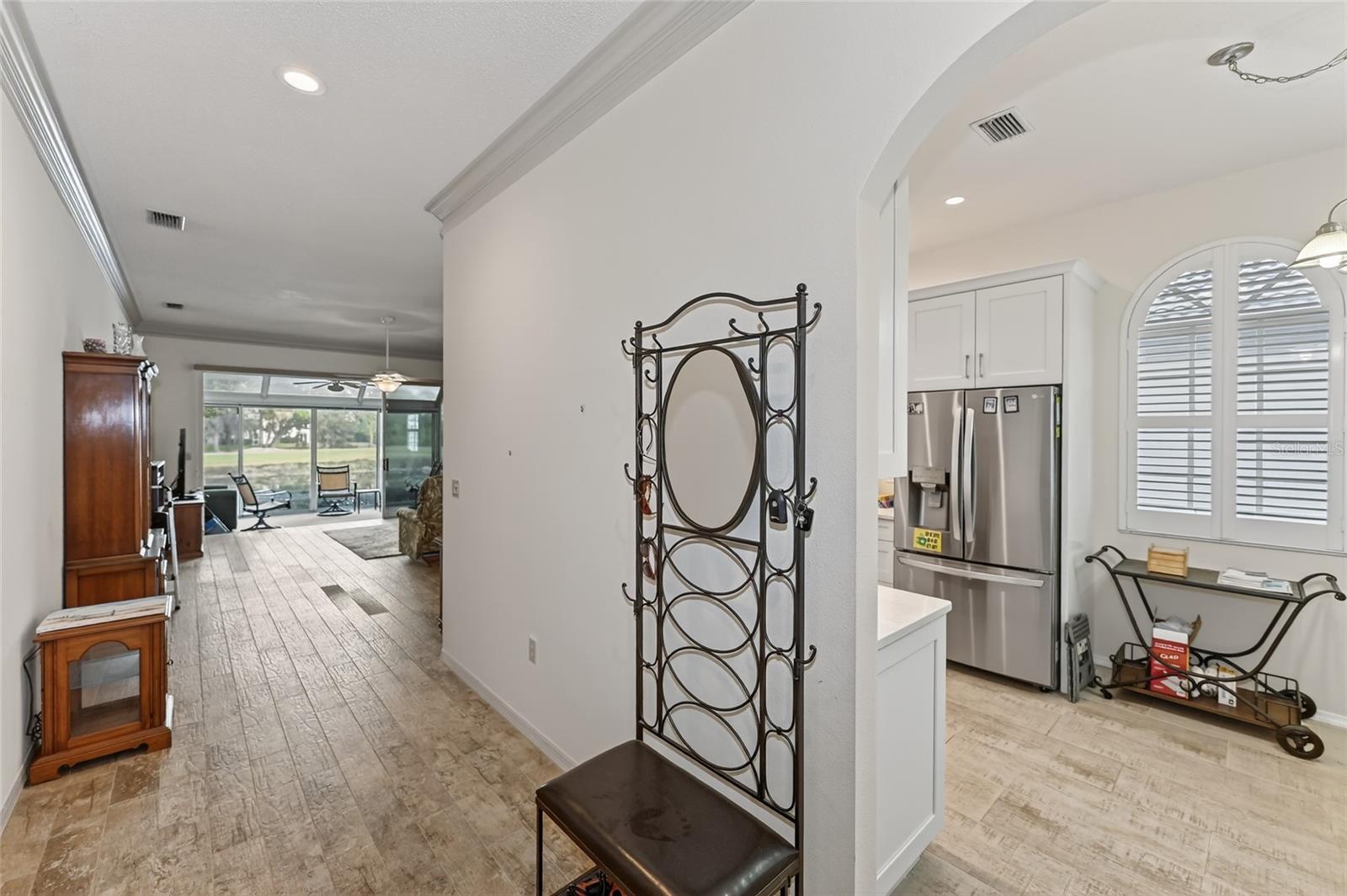 LONG COMMON - Residential