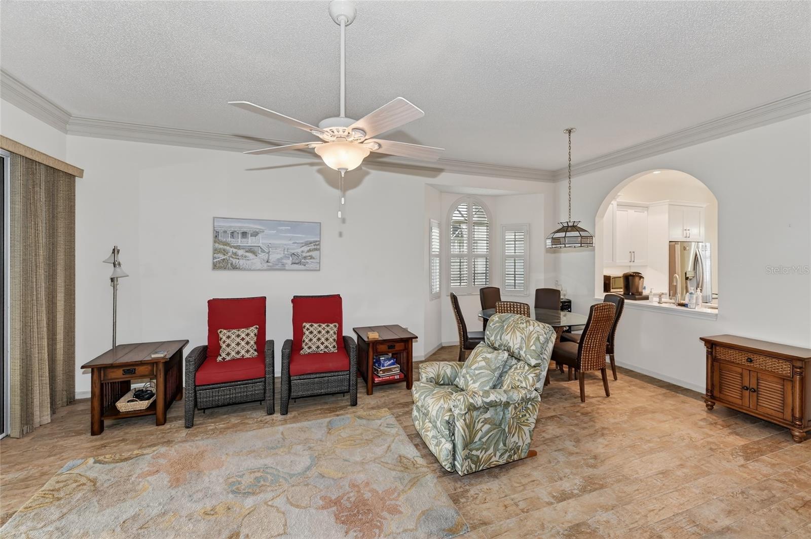 LONG COMMON - Residential