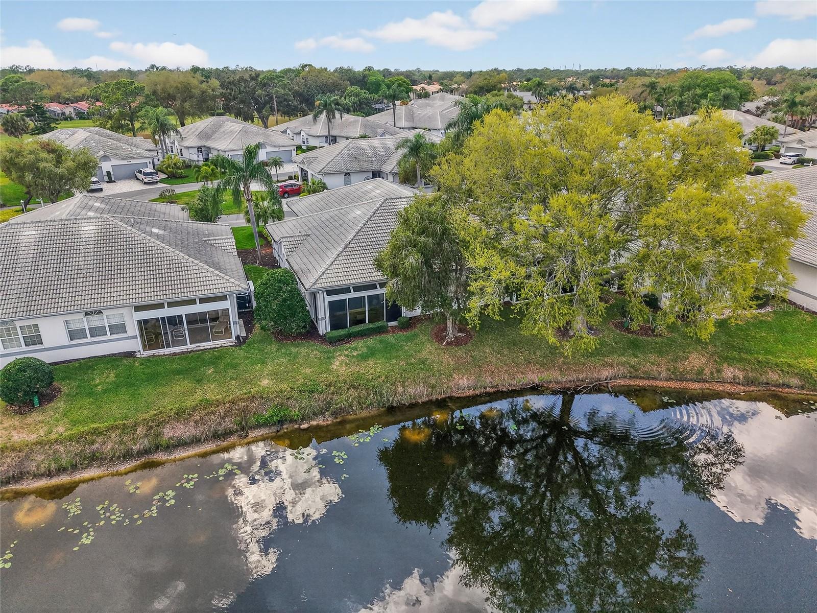 LONG COMMON - Residential