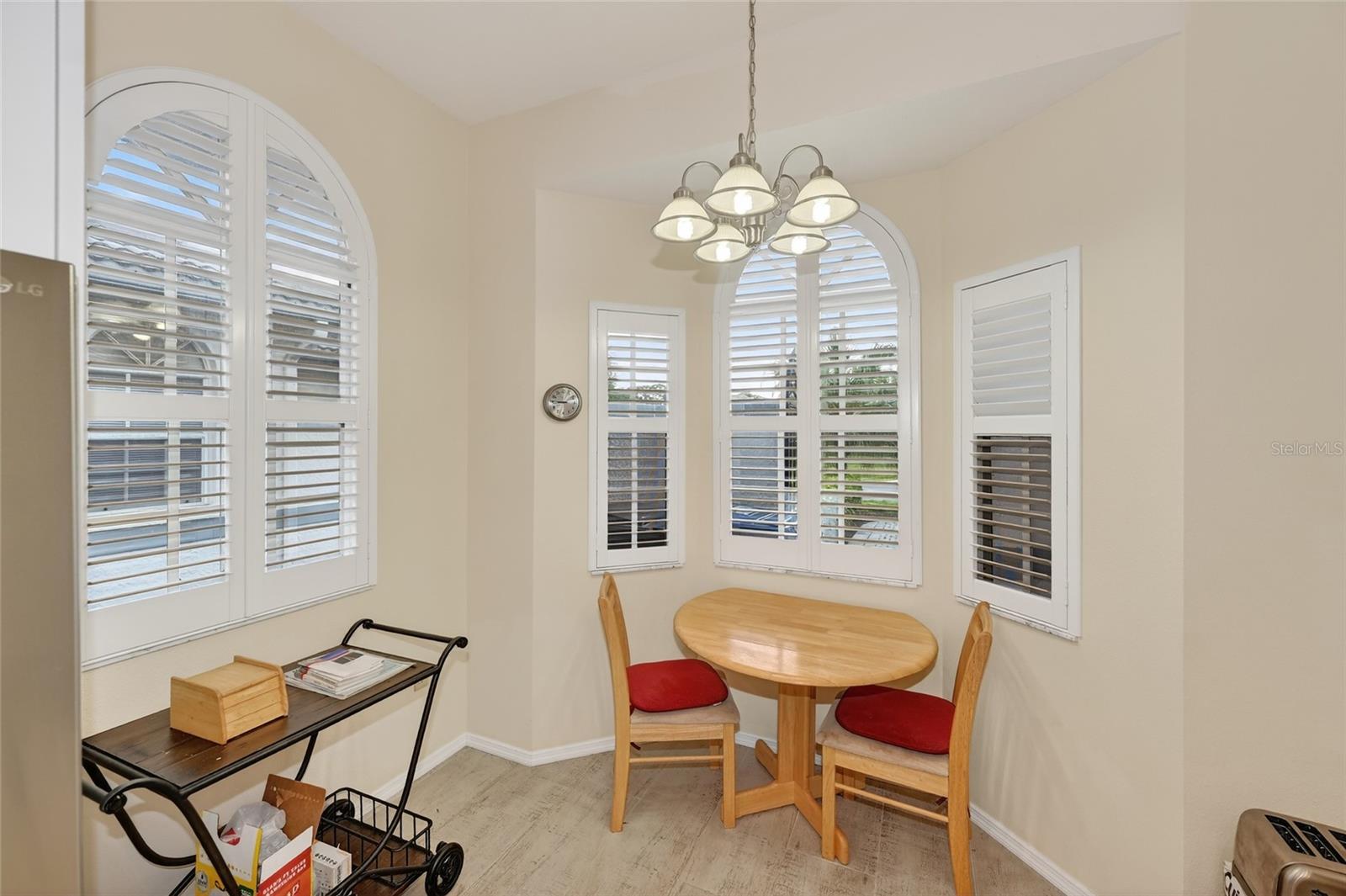 LONG COMMON - Residential