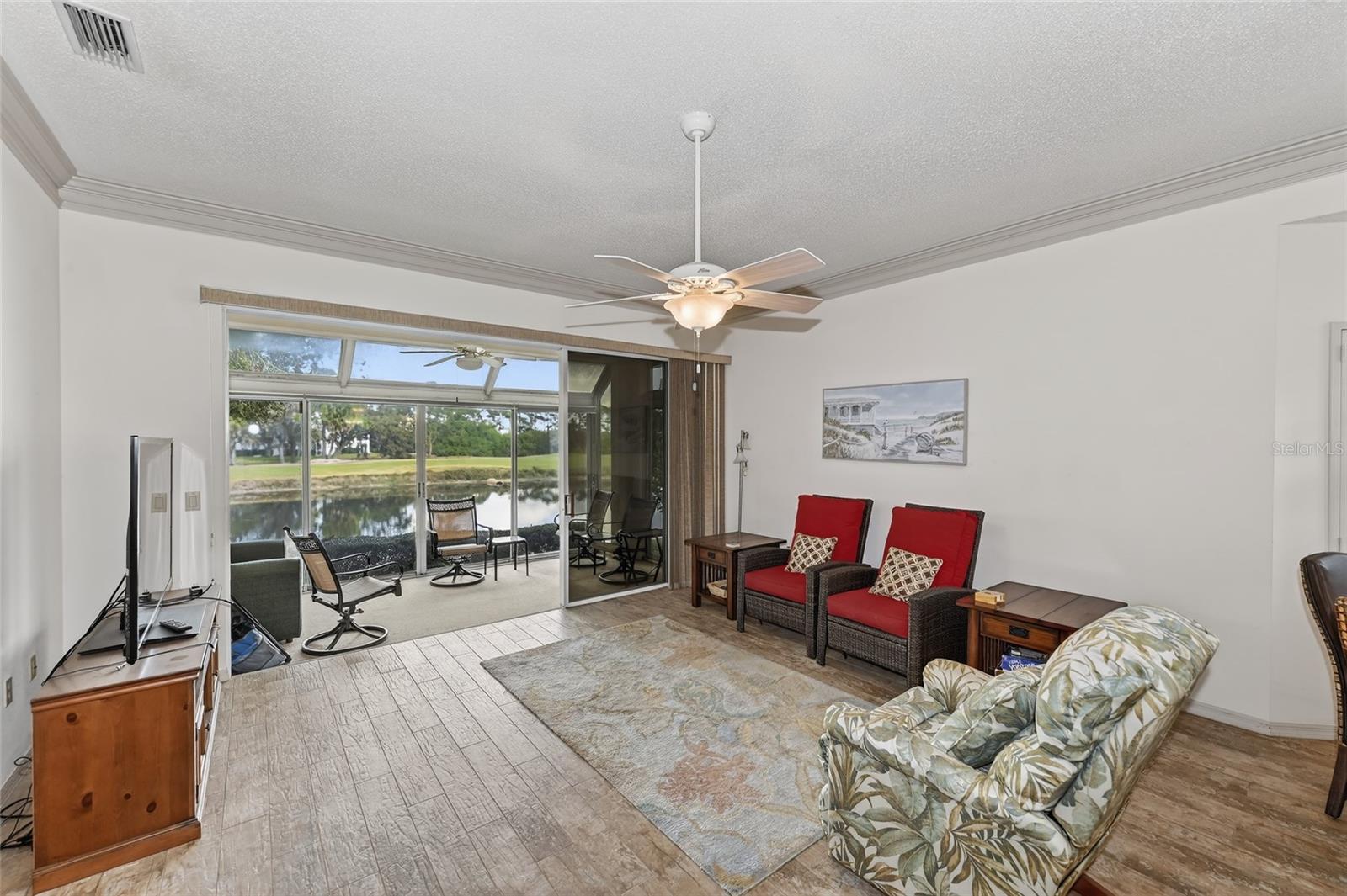 LONG COMMON - Residential