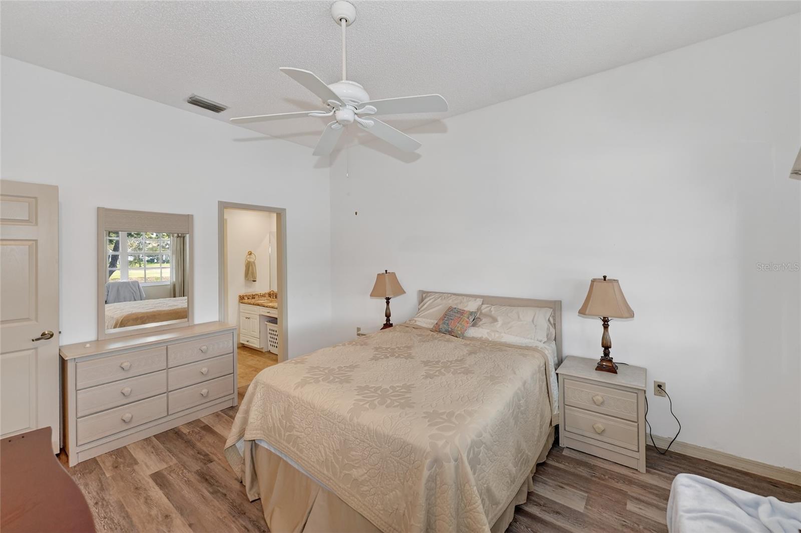 LONG COMMON - Residential