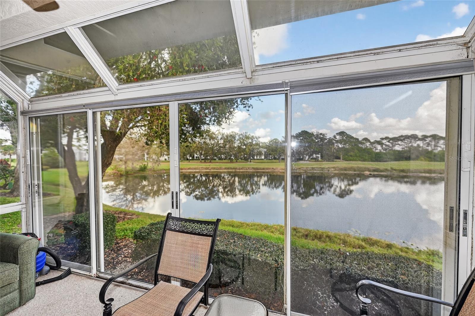 LONG COMMON - Residential